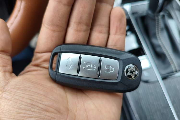 Used Venucia D60 2023 PLUS 1.6L XL CVT Yue Ling Edition Vehicle Key