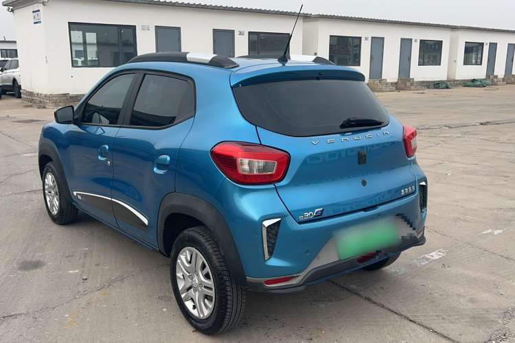 Used Venucia e30 2020 Elite Version Exterior 6