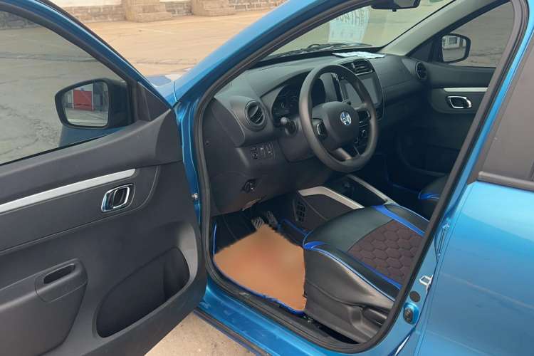 Used Venucia e30 2020 Elite Version Interior 2