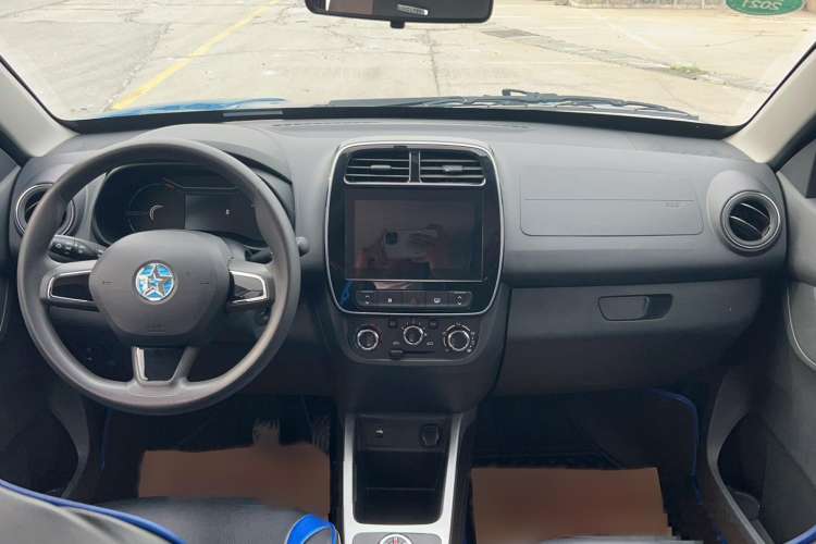 Used Venucia e30 2020 Elite Version Interior 3