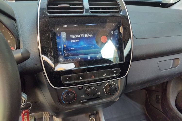 Used Venucia e30 2020 Elite Edition Audio And AC Panel