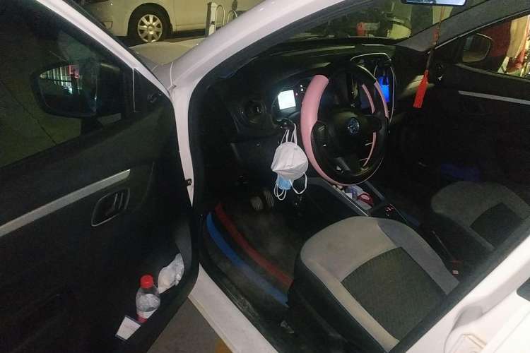 Used Venucia e30 2020 Elite Edition Driver Seat
