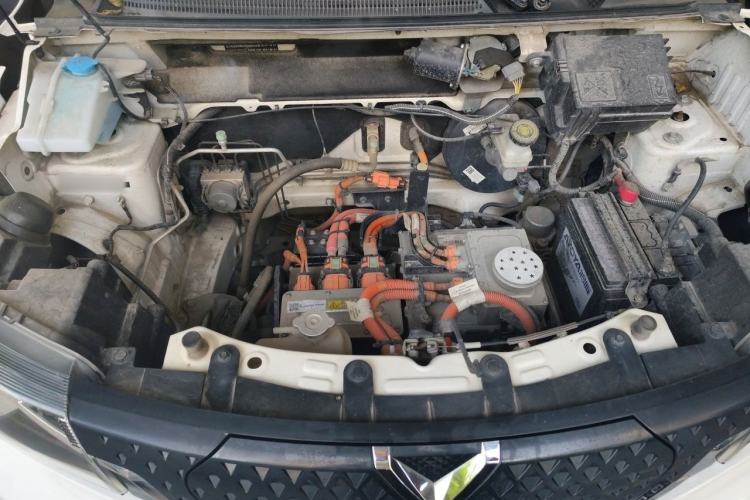 Used Venucia e30 2020 Elite Edition Engine Bay