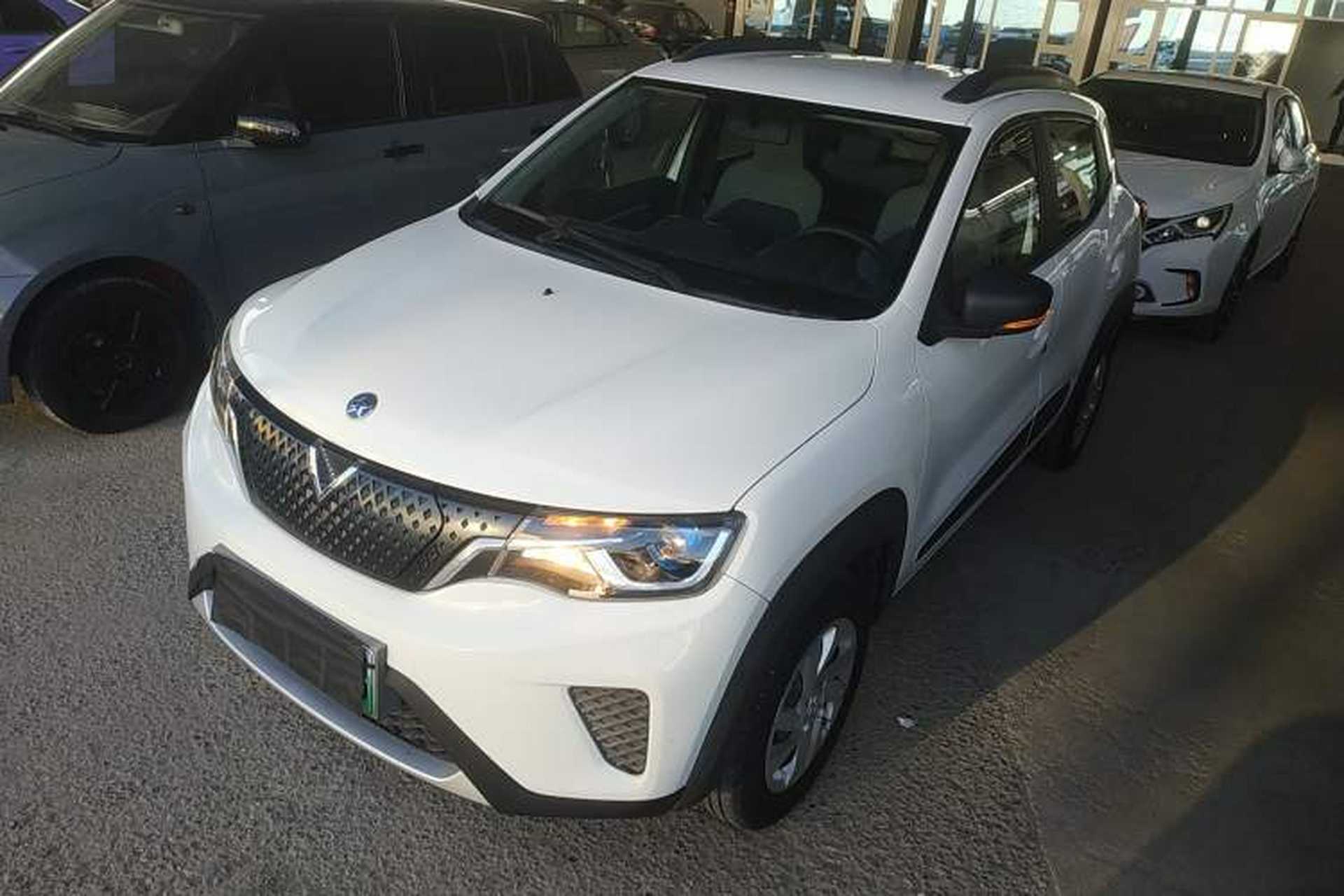 Used Venucia e30 2020 Elite Edition Front Left 45 Deg
