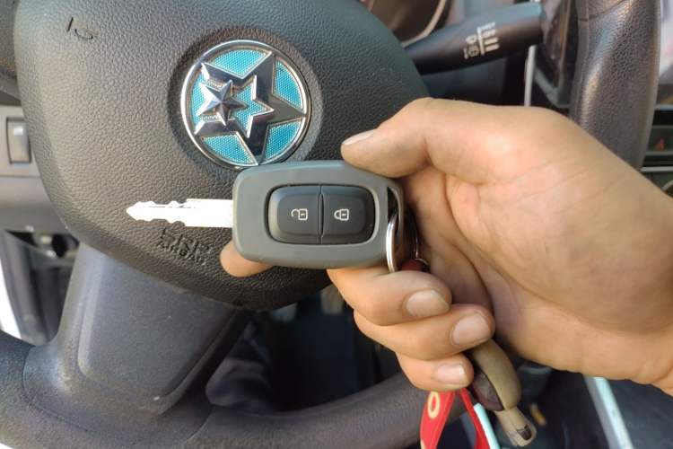 Used Venucia e30 2020 Elite Edition Interior 1