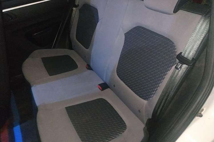 Used Venucia e30 2020 Elite Edition Left Rear Seat
