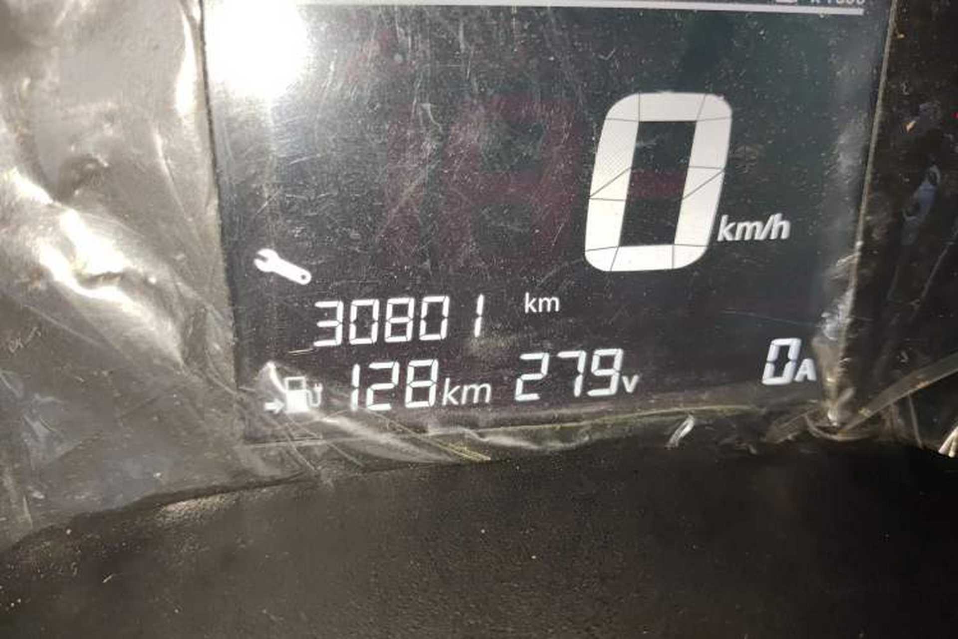 Used Venucia e30 2020 Elite Edition Odometer Close Up