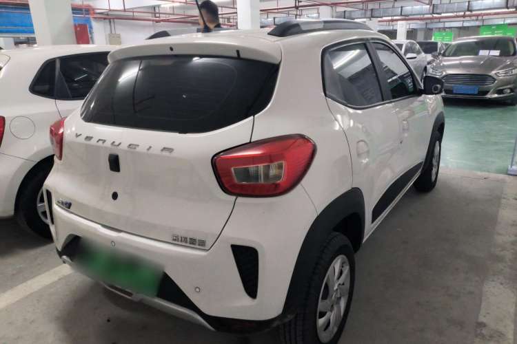 Used Venucia e30 2020 Elite Edition Rear Right 45 Deg