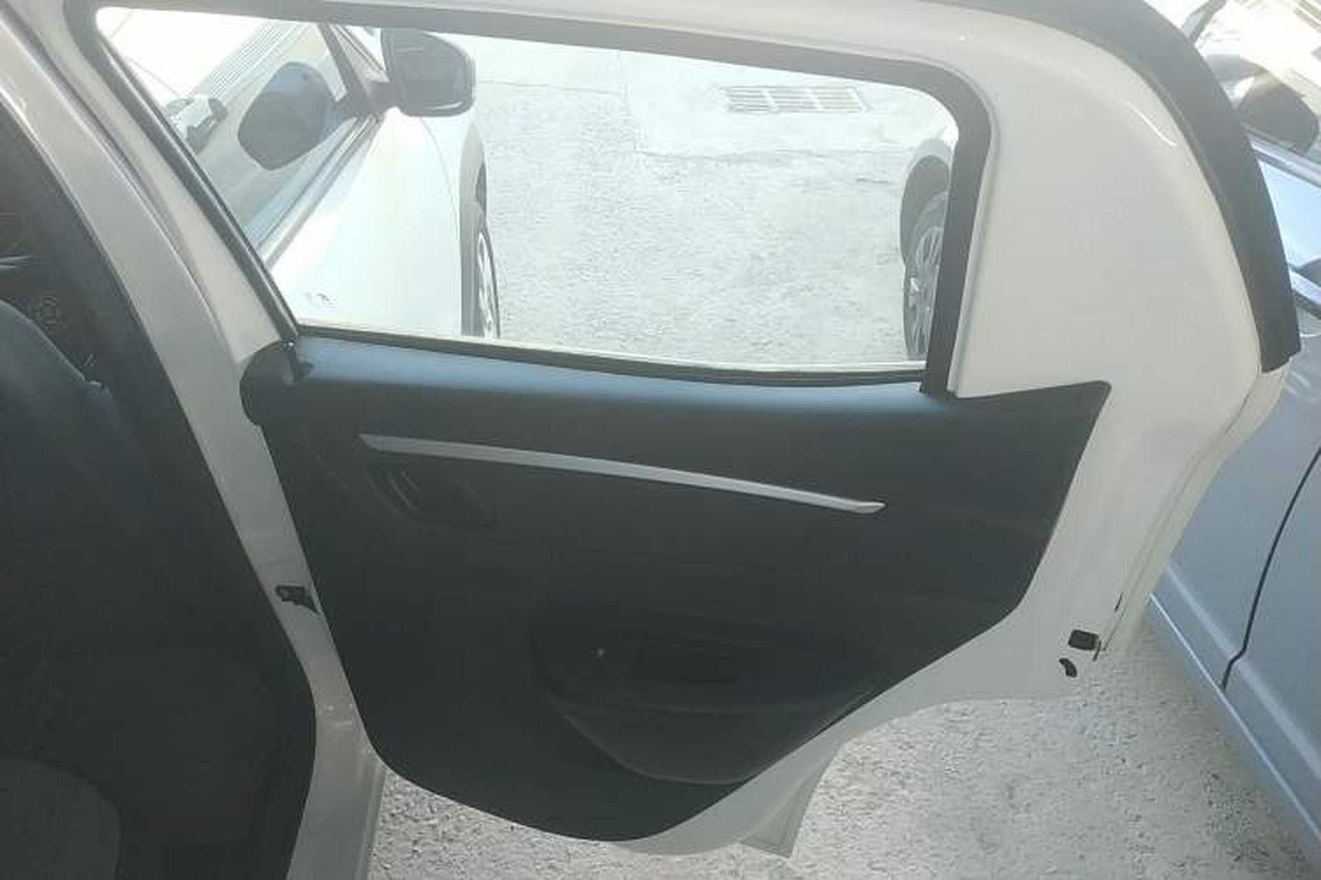 Used Venucia e30 2020 Elite Edition Right Rear Door Interior