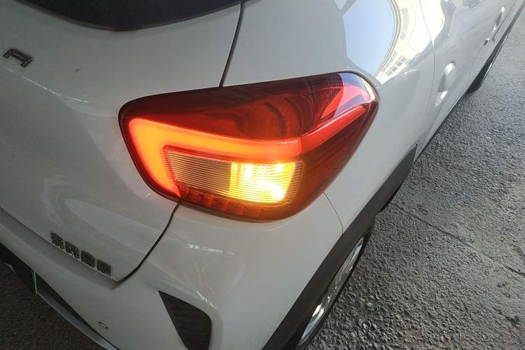 Used Venucia e30 2020 Elite Edition Right Rear Taillight