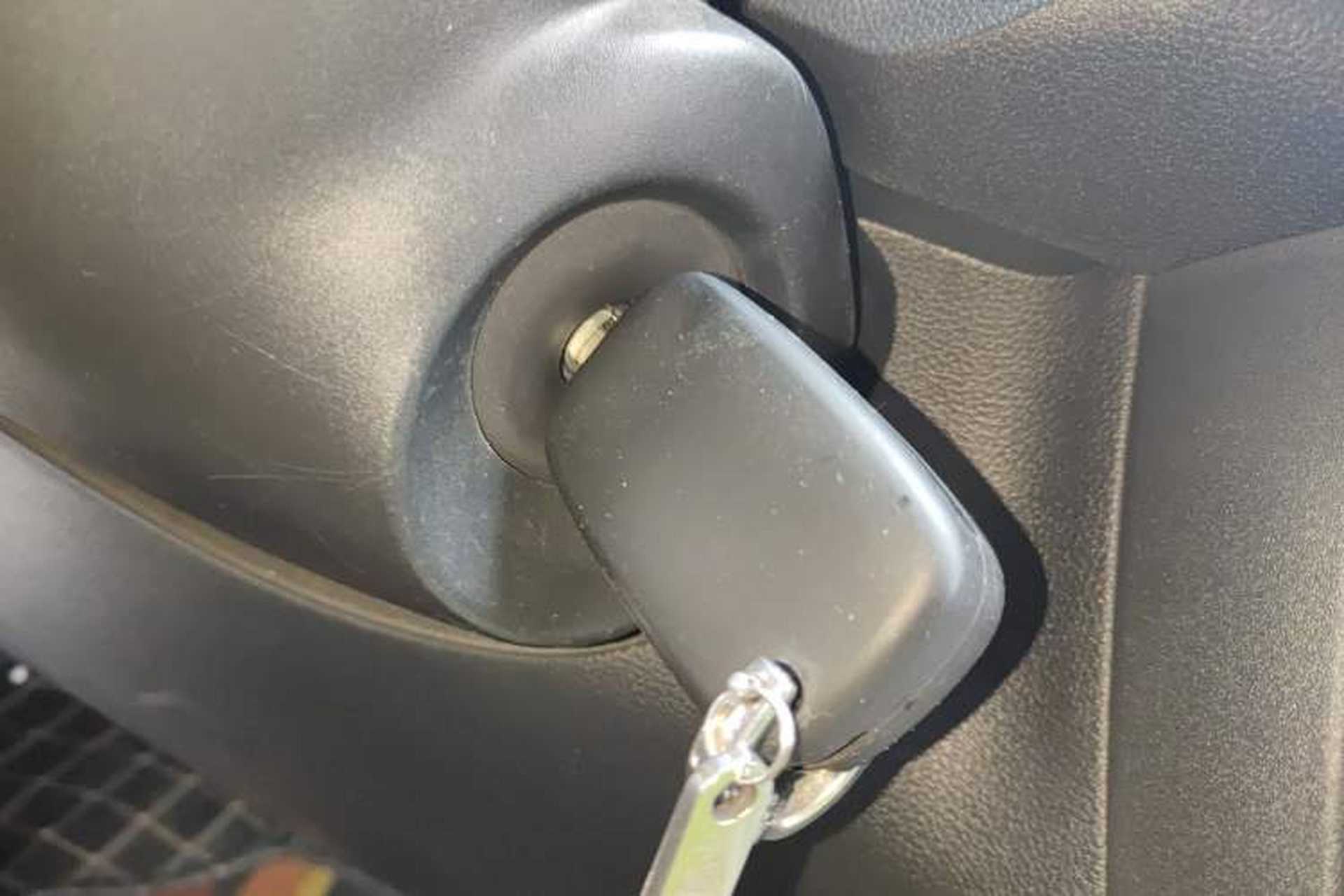 Used Venucia e30 2020 Elite Edition Vehicle Key