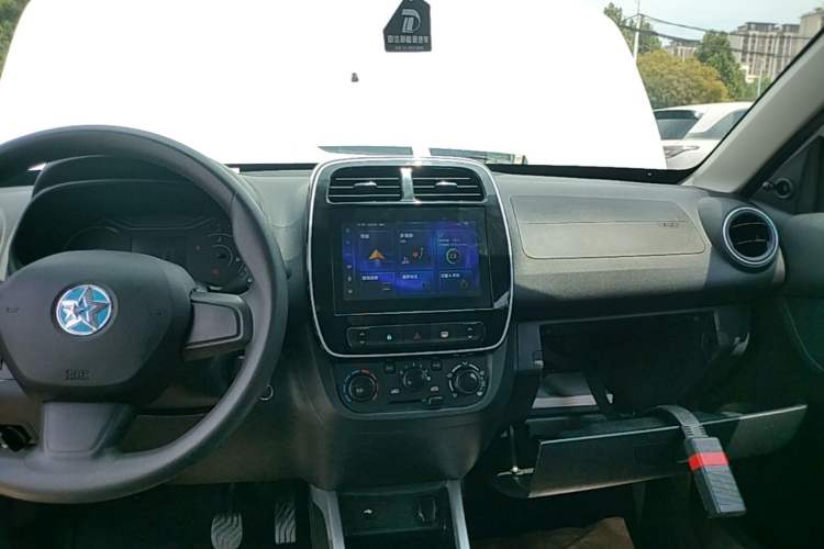 Used Venucia e30 2021 Elite Edition Audio And AC Panel