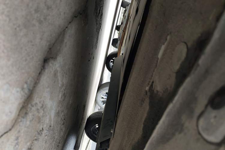 Used Venucia e30 2021 Elite Edition Chassis Front Left