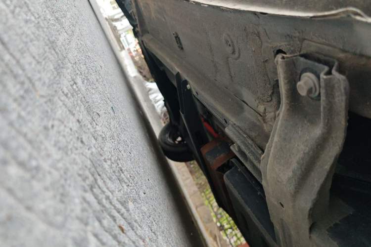 Used Venucia e30 2021 Elf Edition Chassis Rear Left