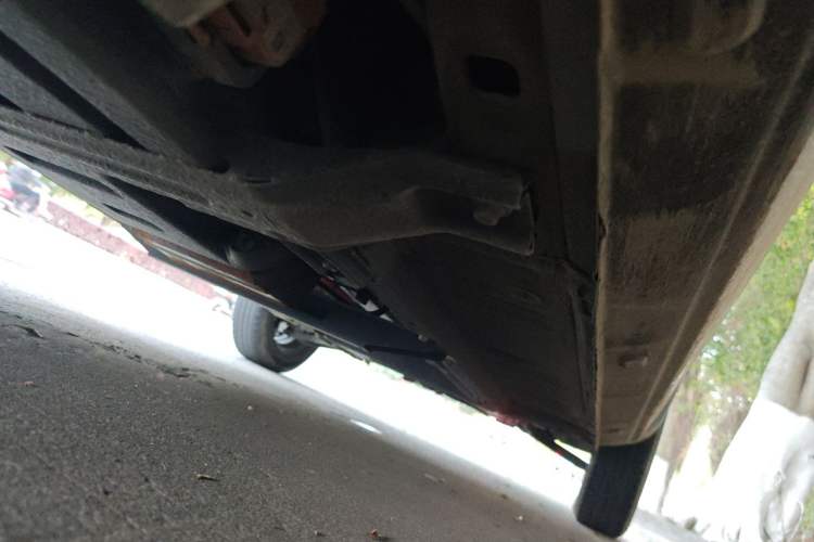 Used Venucia e30 2021 Elf Edition Chassis Rear Right