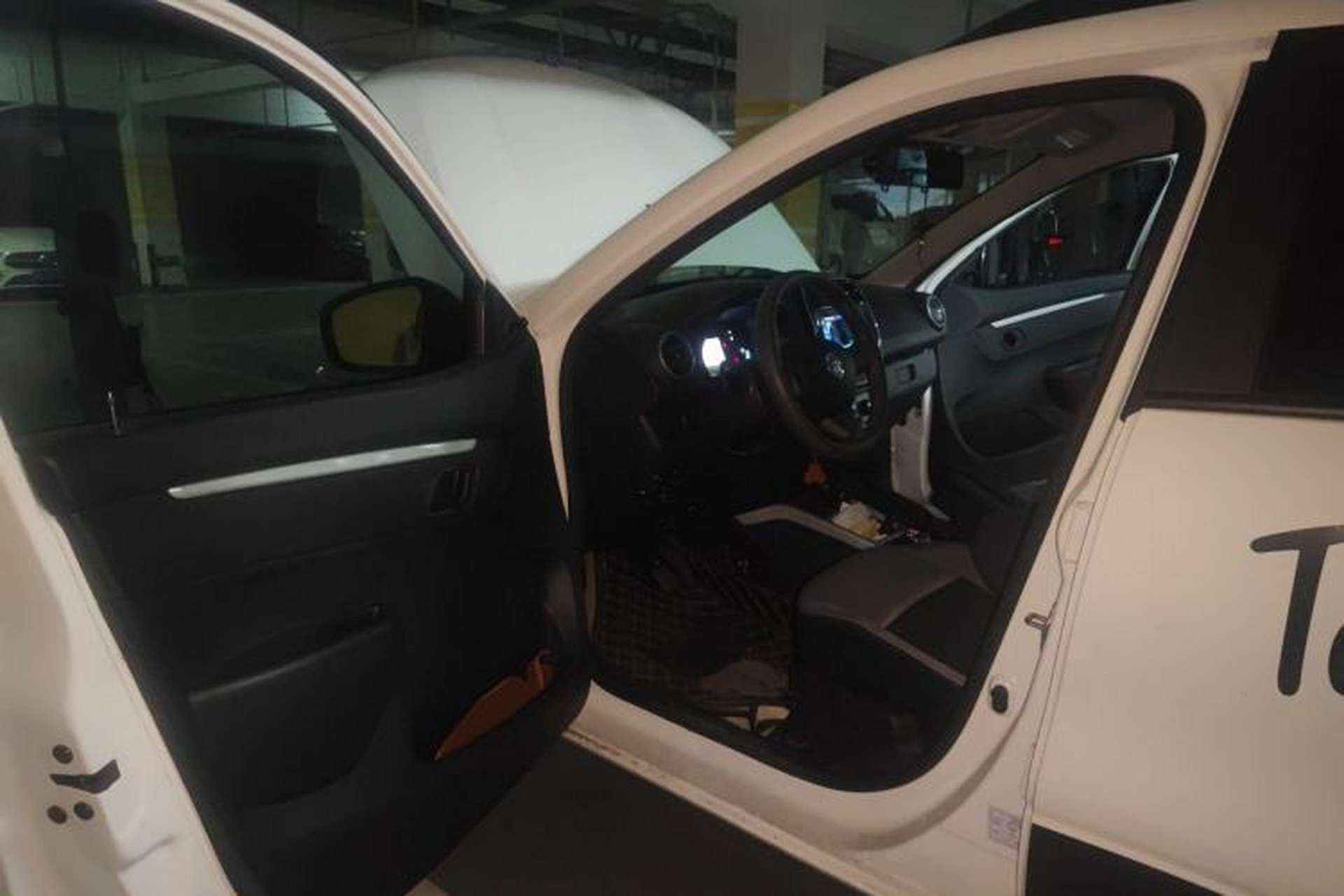 Used Venucia e30 2021 Elite Edition Driver Seat