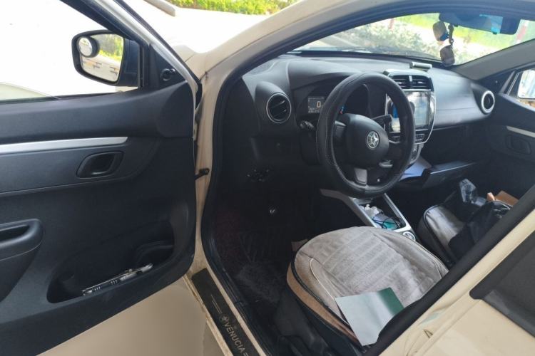 Used Venucia e30 2021 Revised Elite Edition Driver Seat