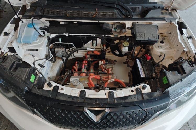 Used Venucia e30 2021 Elf Edition Engine Bay