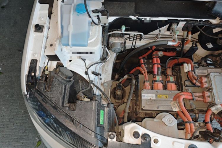 Used Venucia e30 2021 Elf Edition Engine Bay Right