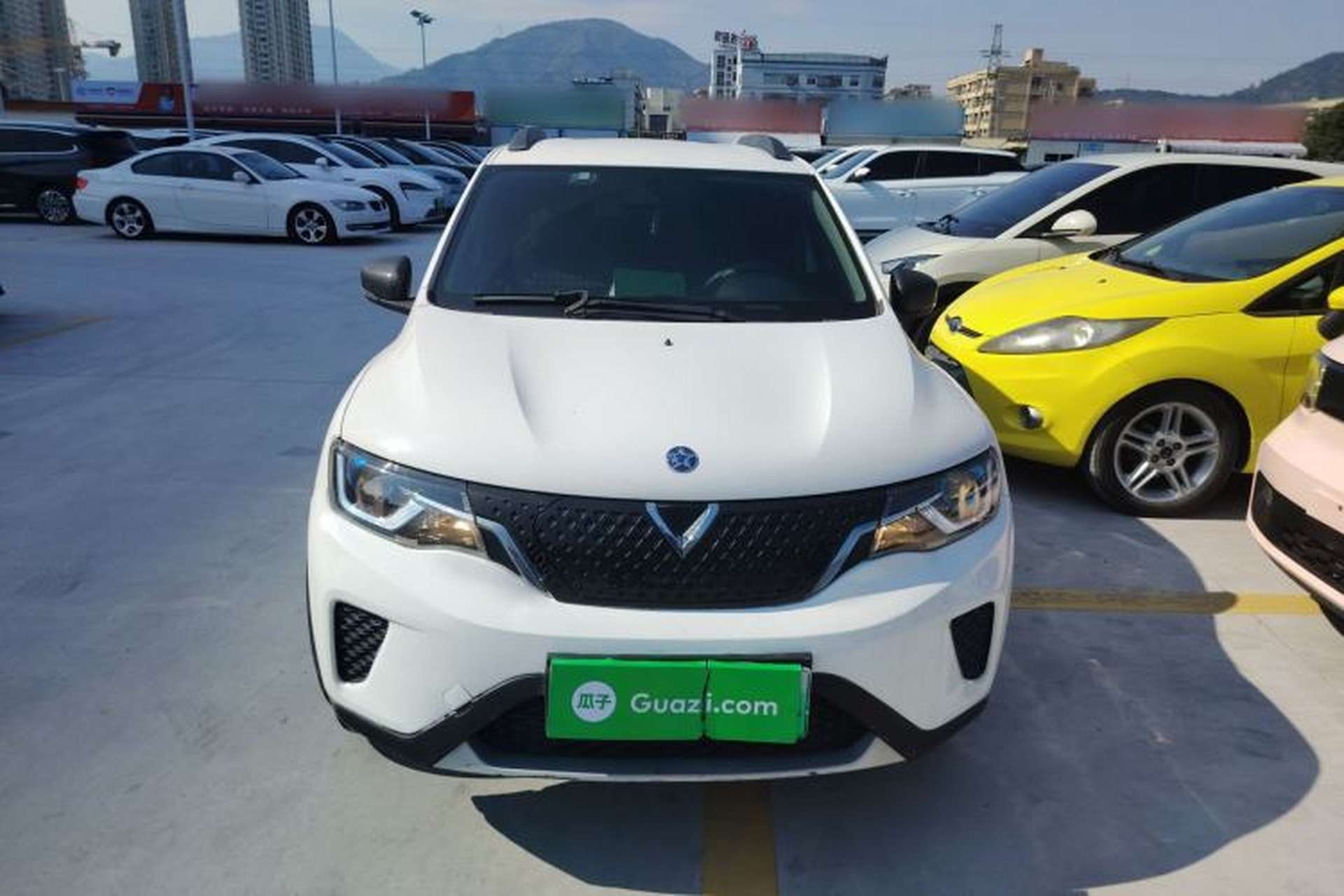 Used Venucia e30 2021 Elite Edition Front