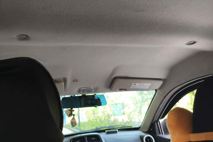 Used Venucia e30 2021 Revised Elite Edition Headliner