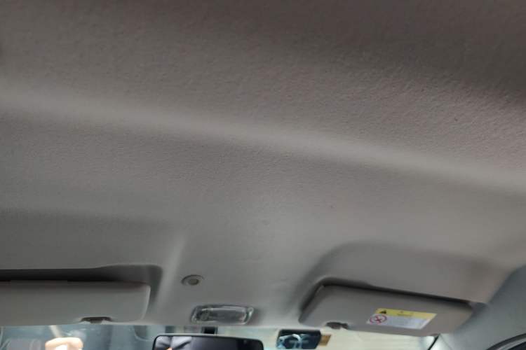 Used Venucia e30 2021 Elite Edition Headliner