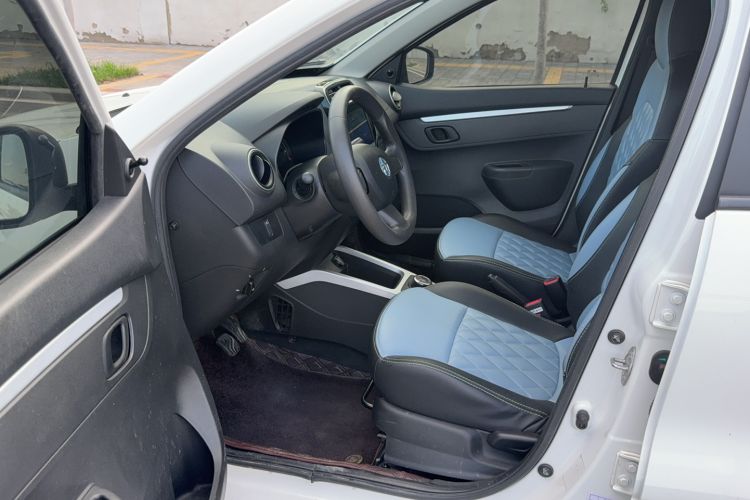 Used Venucia e30 2021 Elite Edition Interior 1