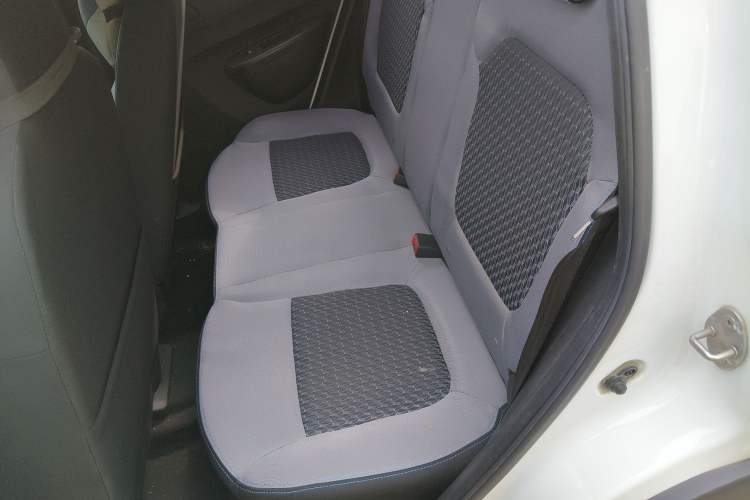 Used Venucia e30 2021 Elite Edition Interior 4