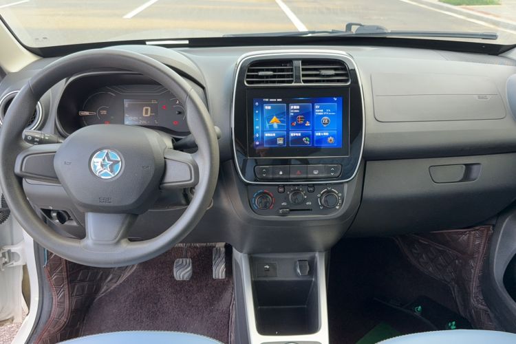 Used Venucia e30 2021 Elite Edition Interior 4
