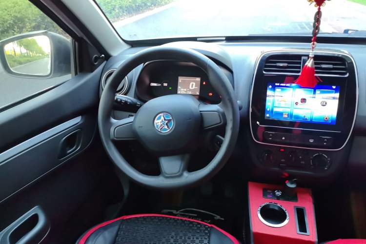 Used Venucia e30 2021 Elite Edition Interior 6