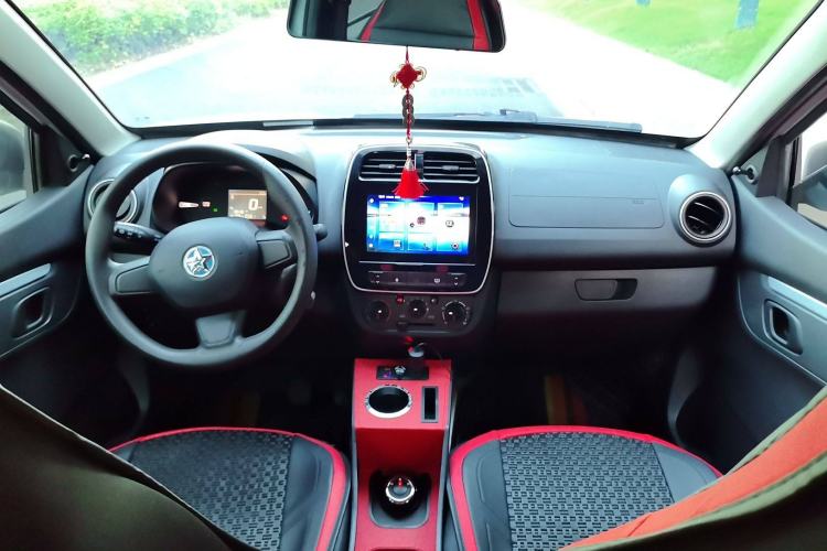 Used Venucia e30 2021 Elite Edition Interior 7