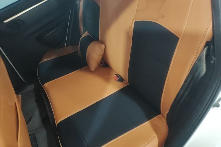 Used Venucia e30 2021 Elite Edition Left Rear Seat