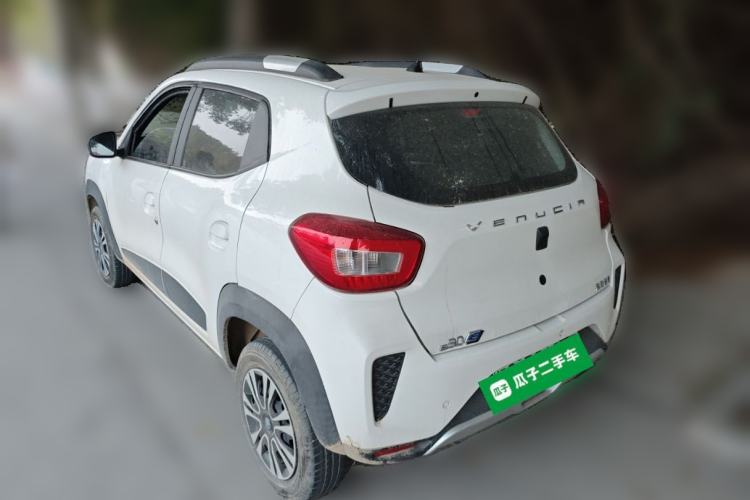 Used Venucia e30 2021 Elf Edition Rear Left 45 Deg