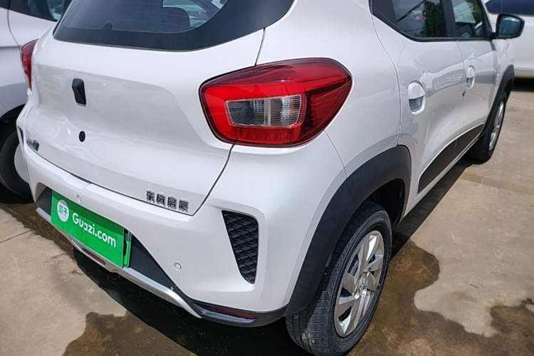 Used Venucia e30 2021 Elite Edition Right Rear Taillight