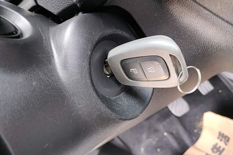 Used Venucia e30 2021 Elite Edition Vehicle Key