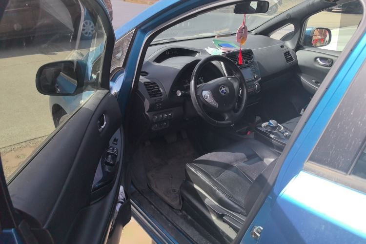 Used Venucia Leaf 2014 Navigation Version 6.6 KW Driver Seat