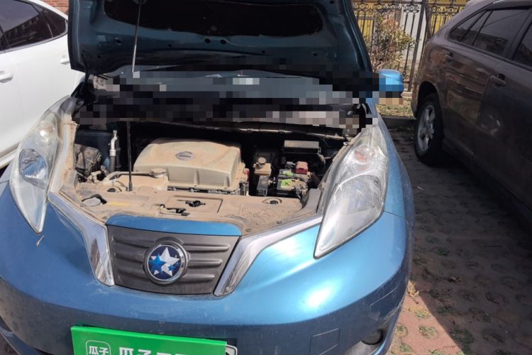 Used Venucia Leaf 2014 Navigation Version 6.6 KW Engine Bay Left