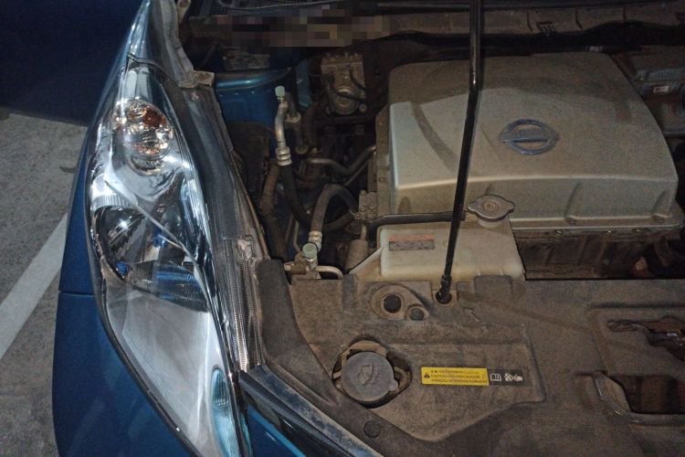 Used Venucia Leaf 2014 Lingfeng Edition 6.6 KW Engine Bay Right