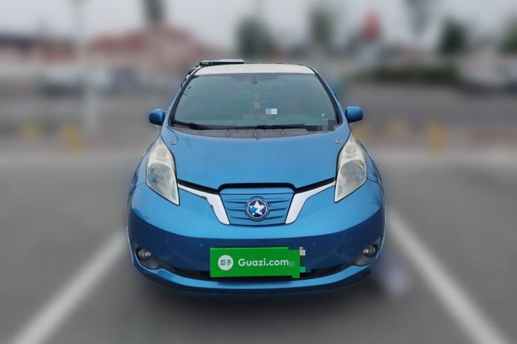 Used Venucia Leaf 2014 Navigation Version 6.6 KW Front