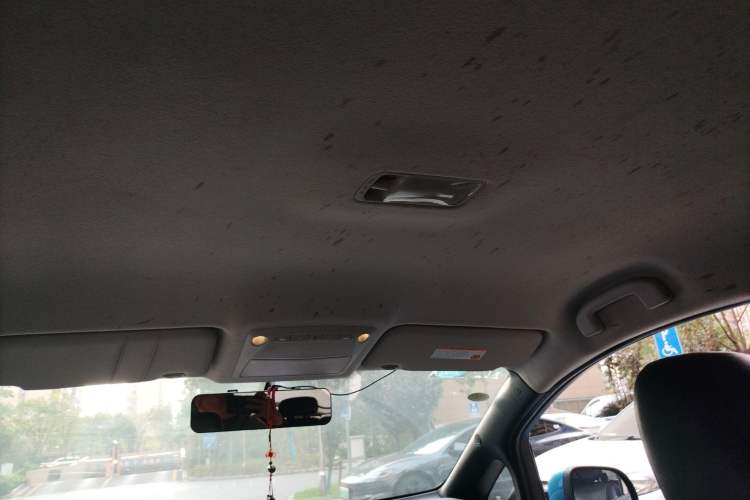 Used Venucia Leaf 2014 Navigation Version 6.6 KW Headliner