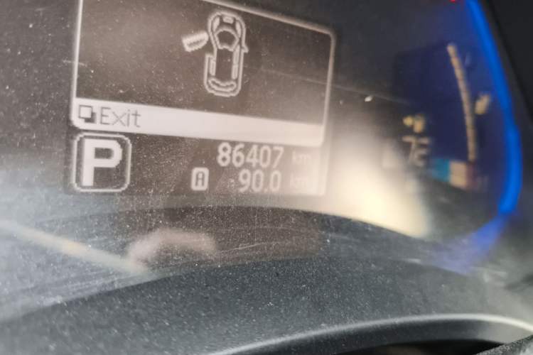 Used Venucia Leaf 2014 Lingfeng Edition 6.6 KW Odometer Close Up