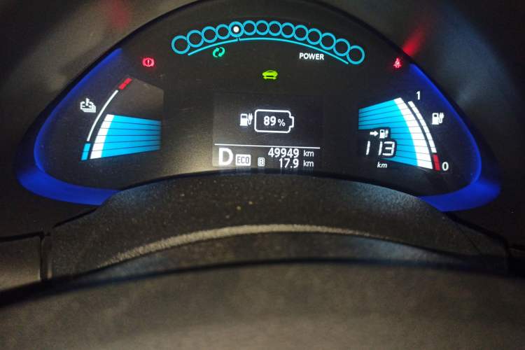 Used Venucia Leaf 2014 Lingfeng Edition 6.6 KW Odometer Close Up