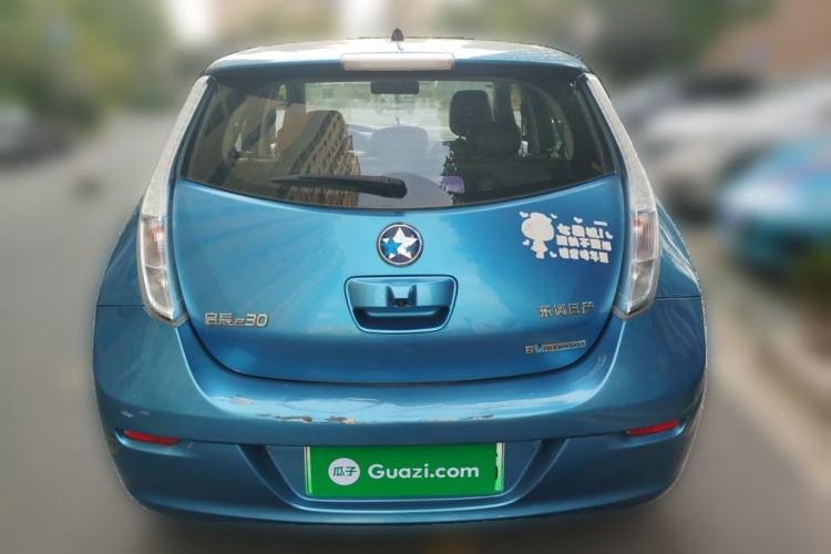 Used Venucia Leaf 2014 Navigation Version 6.6 KW Rear