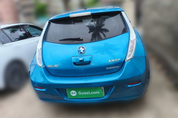 Used Venucia Leaf 2014 Navigation Version 6.6 KW Rear