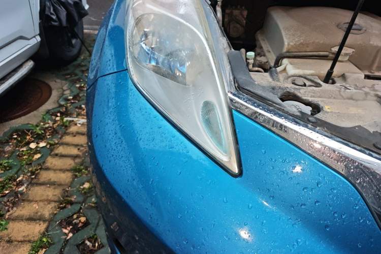 Used Venucia Leaf 2014 Lingfeng Edition 3.6KW Right Front Headlight