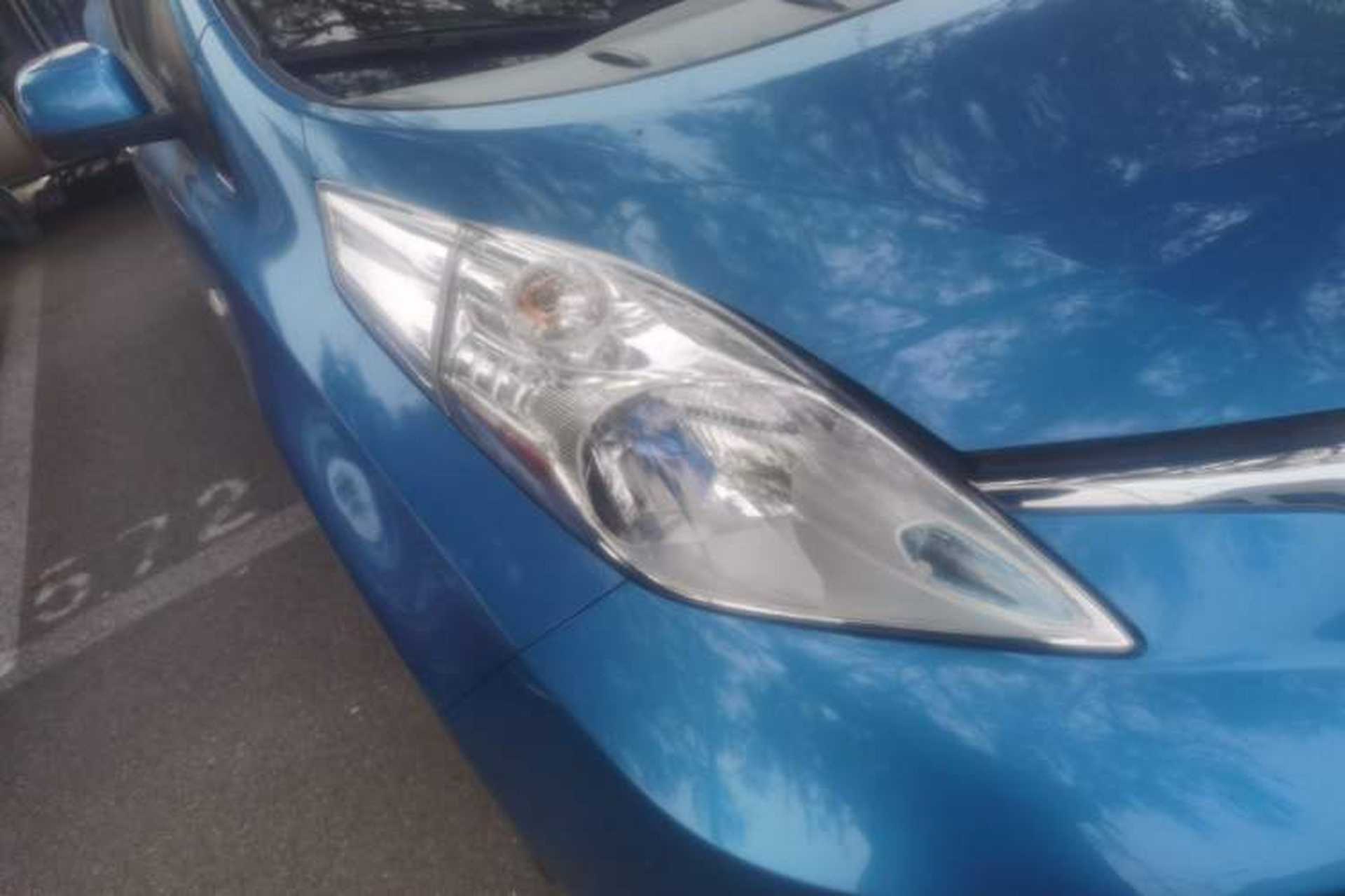 Used Venucia Leaf 2014 Navigation Version 6.6 KW Right Front Headlight