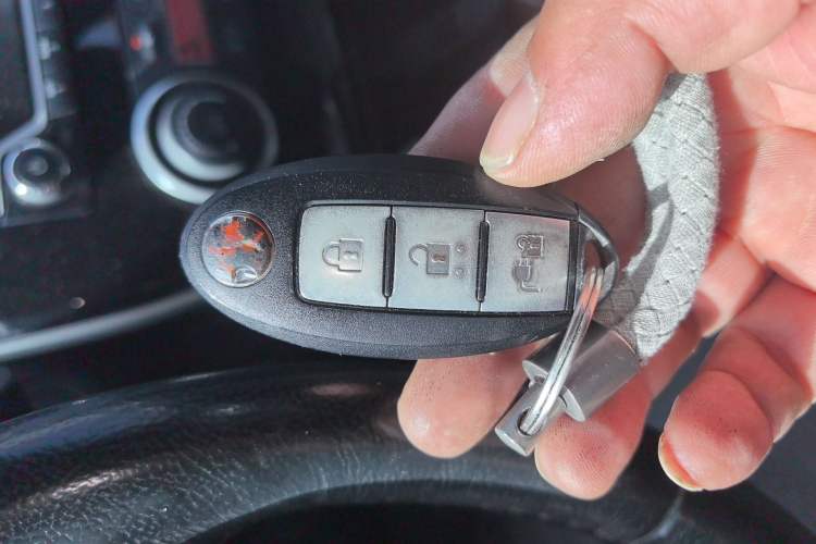 Used Venucia Leaf 2014 Navigation Version 6.6 KW Vehicle Key