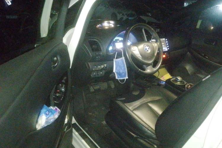 Used Venucia Leaf 2014 Navigation Version 6.6 KW Driver Seat