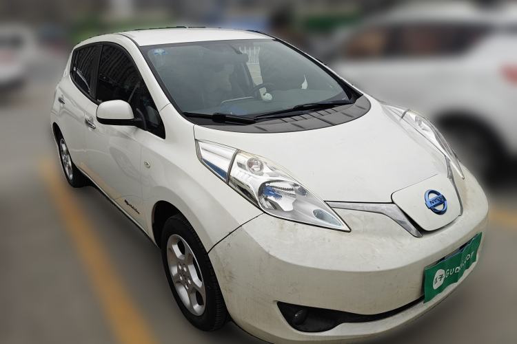 Used Venucia Leaf 2014 Navigation Version 6.6 KW Front Right 45 Deg