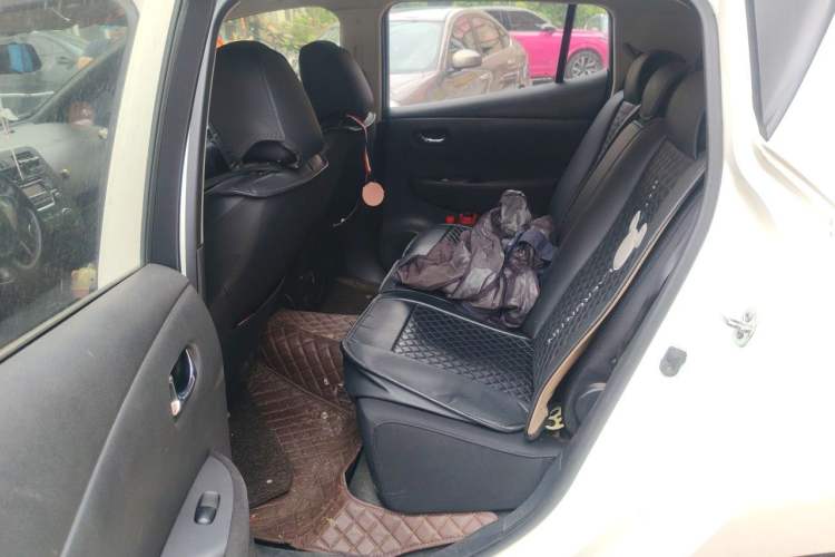 Used Venucia Leaf 2014 Lingfeng Edition 6.6 KW Left Rear Seat